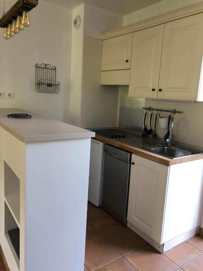 Appartement Cosy Pour Un Sejour Bien-Etre Climatise 索马讷-德沃克吕兹 外观 照片